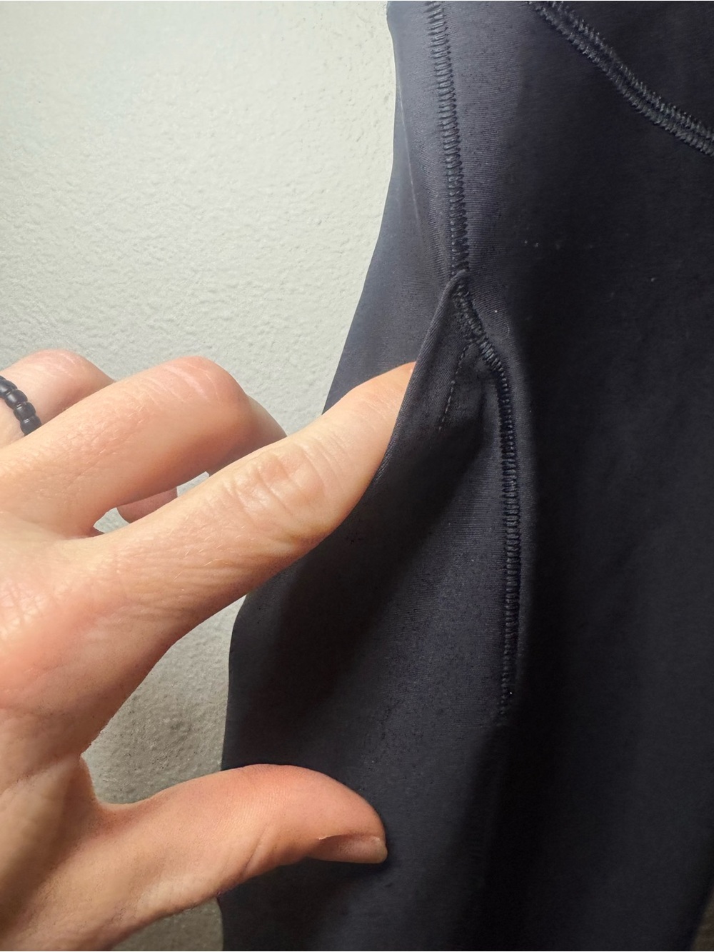 Athleta Interval Stash High Rise 7/8 Legging - Picture 4 of 7